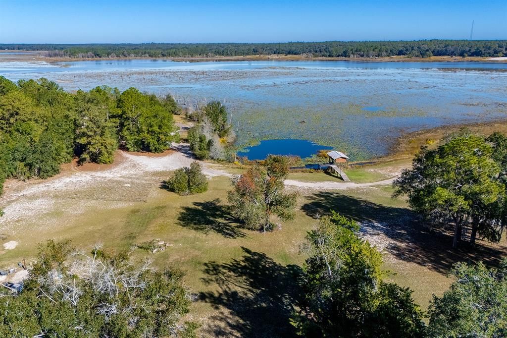 En Venta: $409,000 (4 camas, 2 baños, 1906 Pies cuadrados)