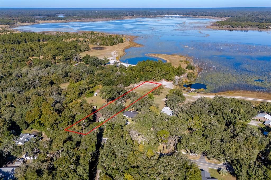 En Venta: $409,000 (4 camas, 2 baños, 1906 Pies cuadrados)