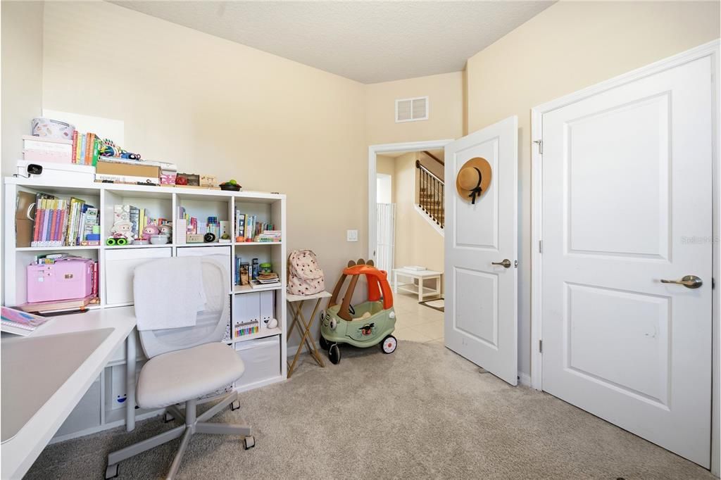 For Sale: $365,000 (3 beds, 2 baths, 1825 Square Feet)