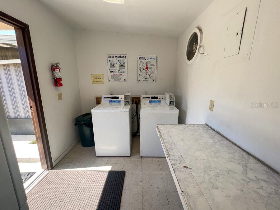 For Rent: $975 (1 beds, 1 baths, 472 Square Feet)