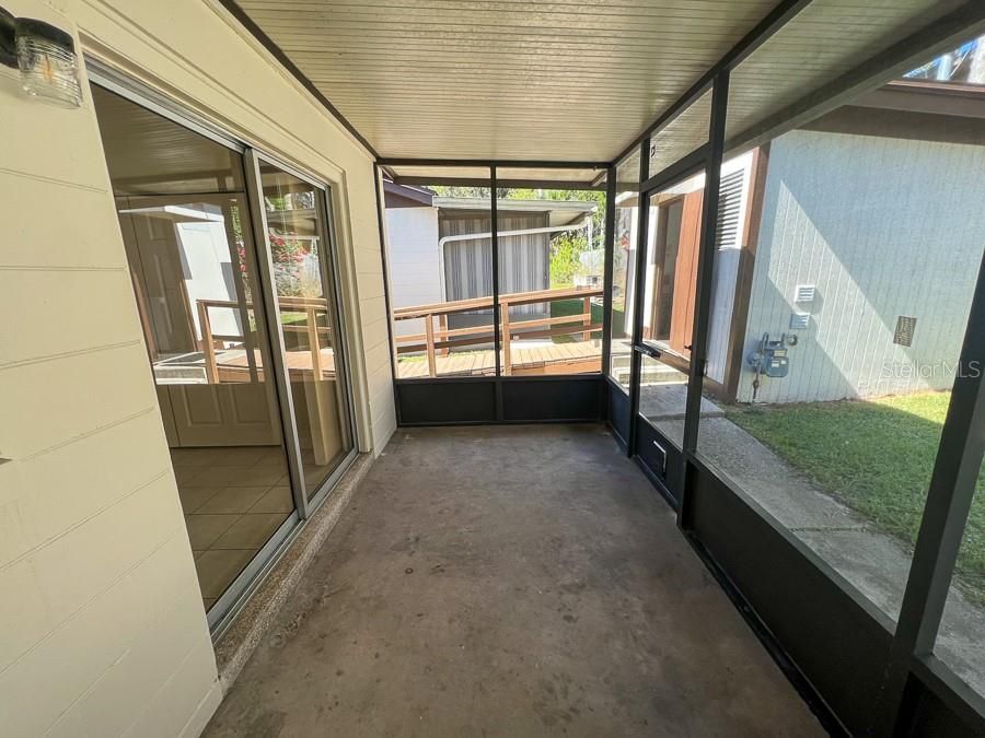 For Rent: $975 (1 beds, 1 baths, 472 Square Feet)