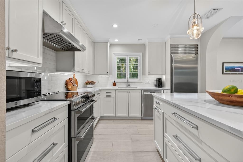 待售: $1,350,000 (3 贝兹, 2 浴室, 1948 平方英尺)