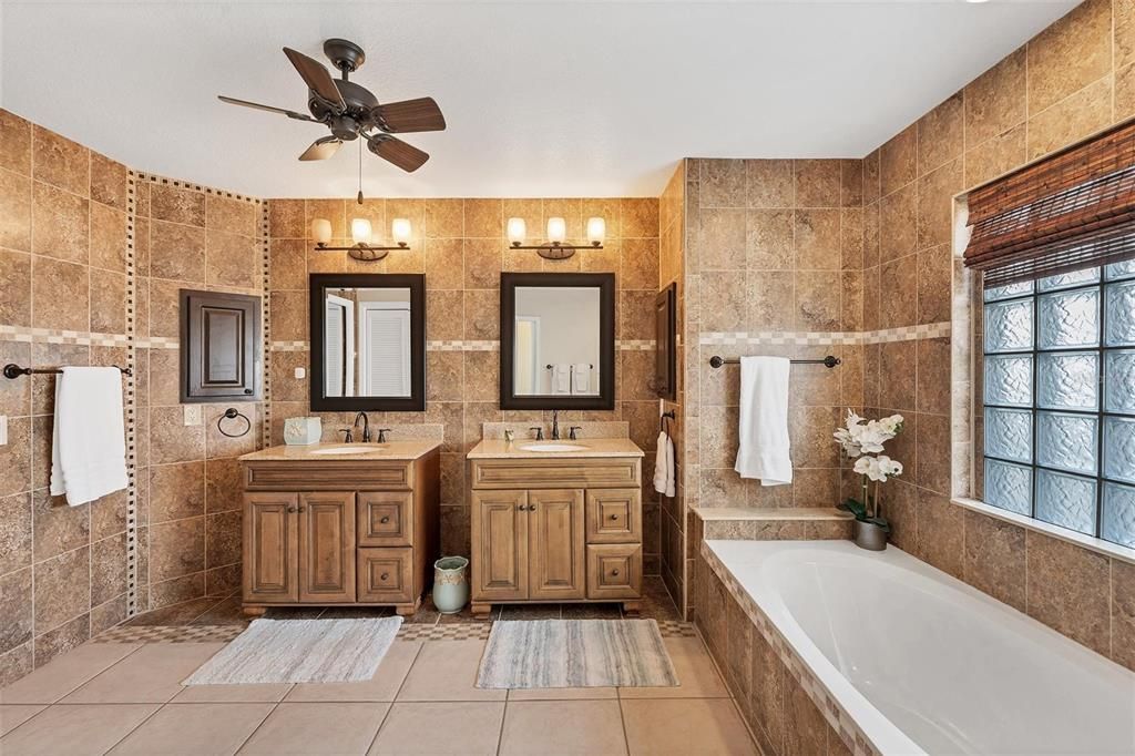 For Rent: $7,985 (3 beds, 2 baths, 2209 Square Feet)