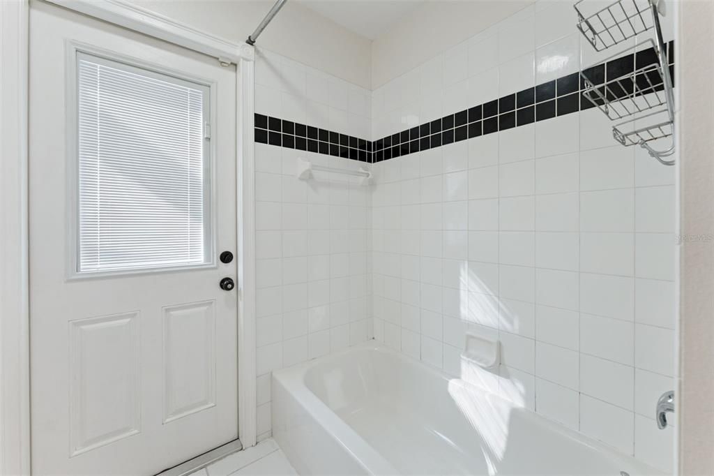 На продажу: $656,900 (4 спален, 3 ванн, 2914 Квадратных фут)