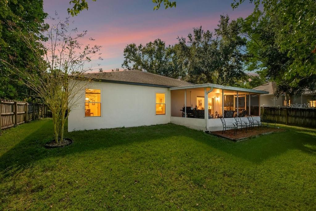 For Sale: $365,000 (4 beds, 2 baths, 1980 Square Feet)