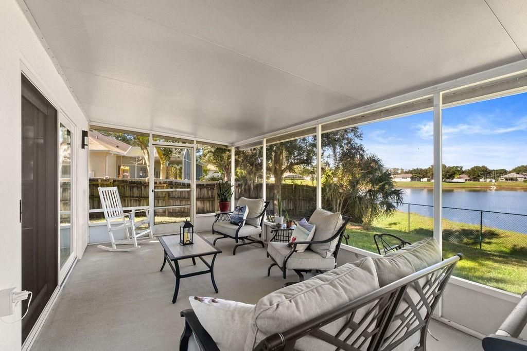 For Sale: $365,000 (4 beds, 2 baths, 1980 Square Feet)