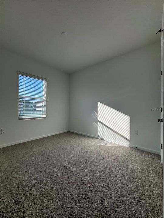 For Rent: $2,800 (3 beds, 2 baths, 1821 Square Feet)