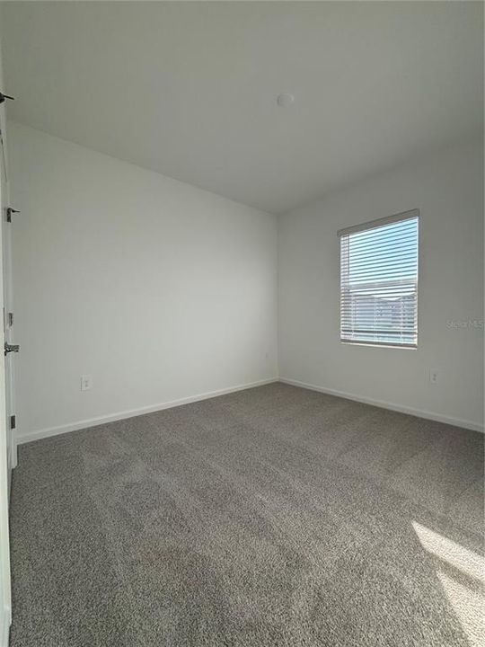 For Rent: $2,800 (3 beds, 2 baths, 1821 Square Feet)