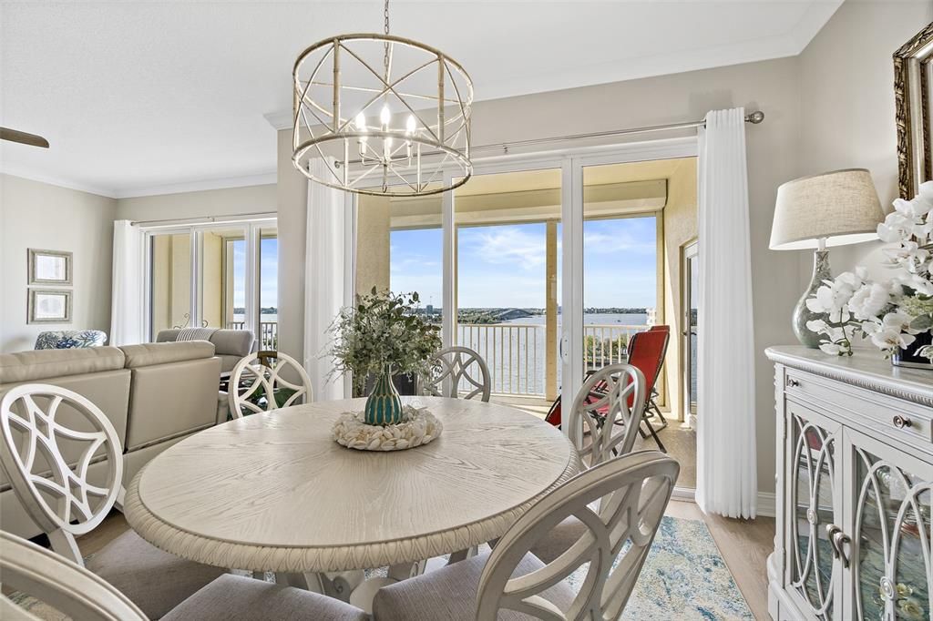 待售: $565,000 (3 贝兹, 2 浴室, 2270 平方英尺)