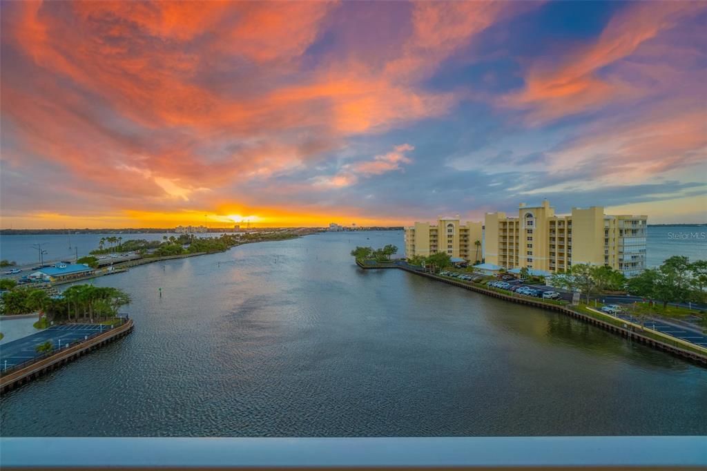 待售: $565,000 (3 贝兹, 2 浴室, 2270 平方英尺)