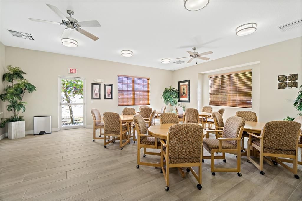 待售: $565,000 (3 贝兹, 2 浴室, 2270 平方英尺)