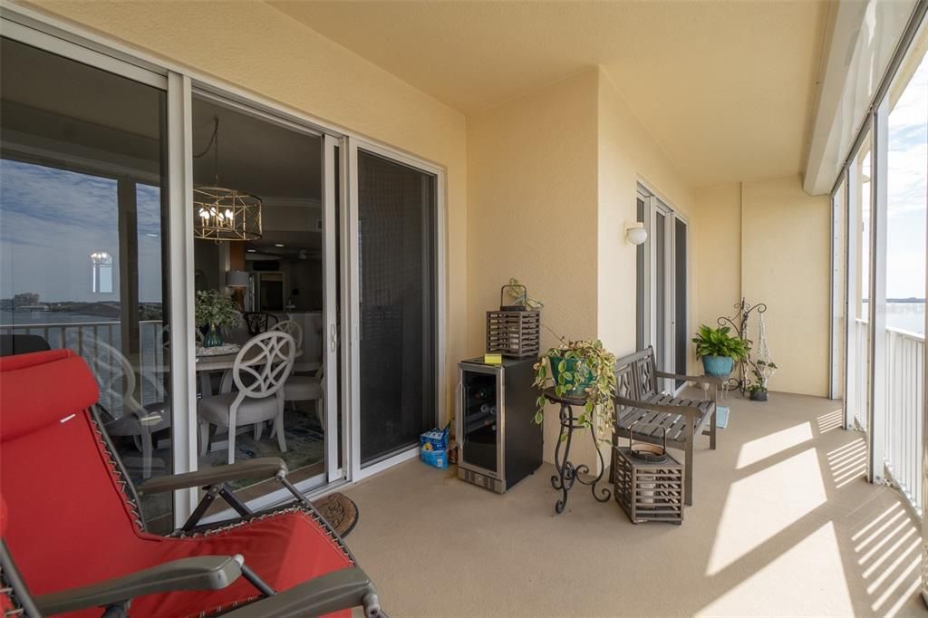 待售: $565,000 (3 贝兹, 2 浴室, 2270 平方英尺)