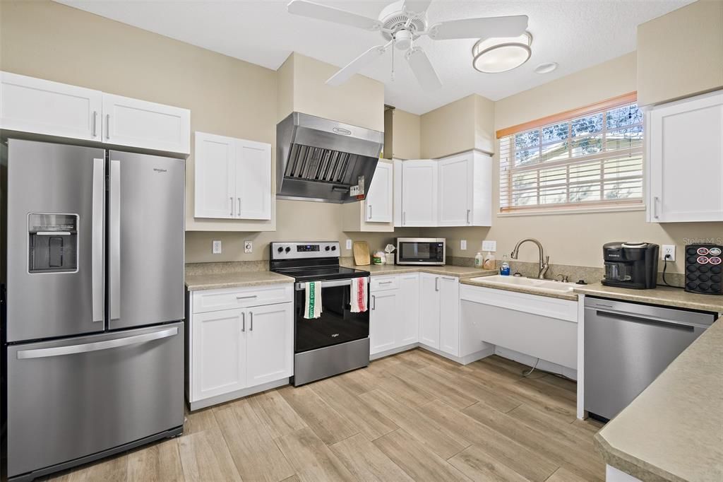 待售: $565,000 (3 贝兹, 2 浴室, 2270 平方英尺)