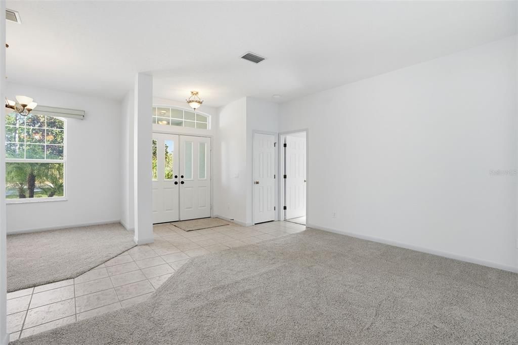 待售: $299,900 (3 贝兹, 2 浴室, 1885 平方英尺)