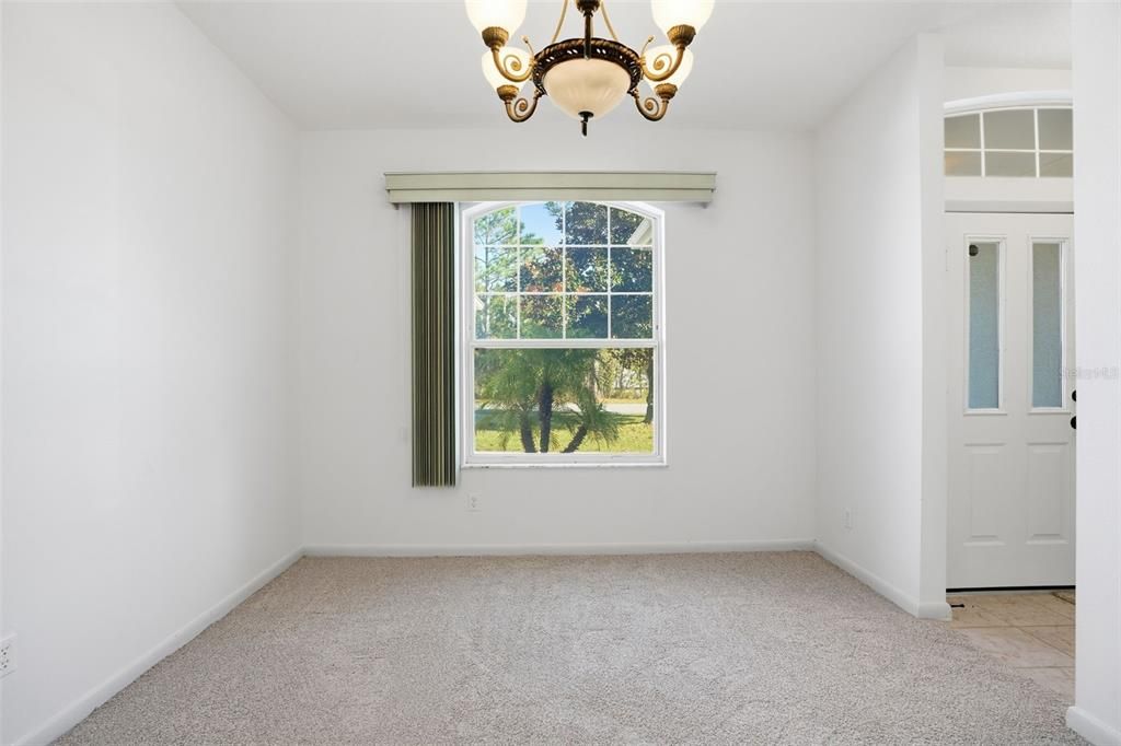 待售: $299,900 (3 贝兹, 2 浴室, 1885 平方英尺)