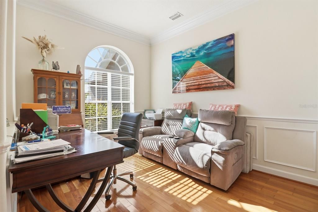 На продажу: $699,900 (4 спален, 3 ванн, 2487 Квадратных фут)