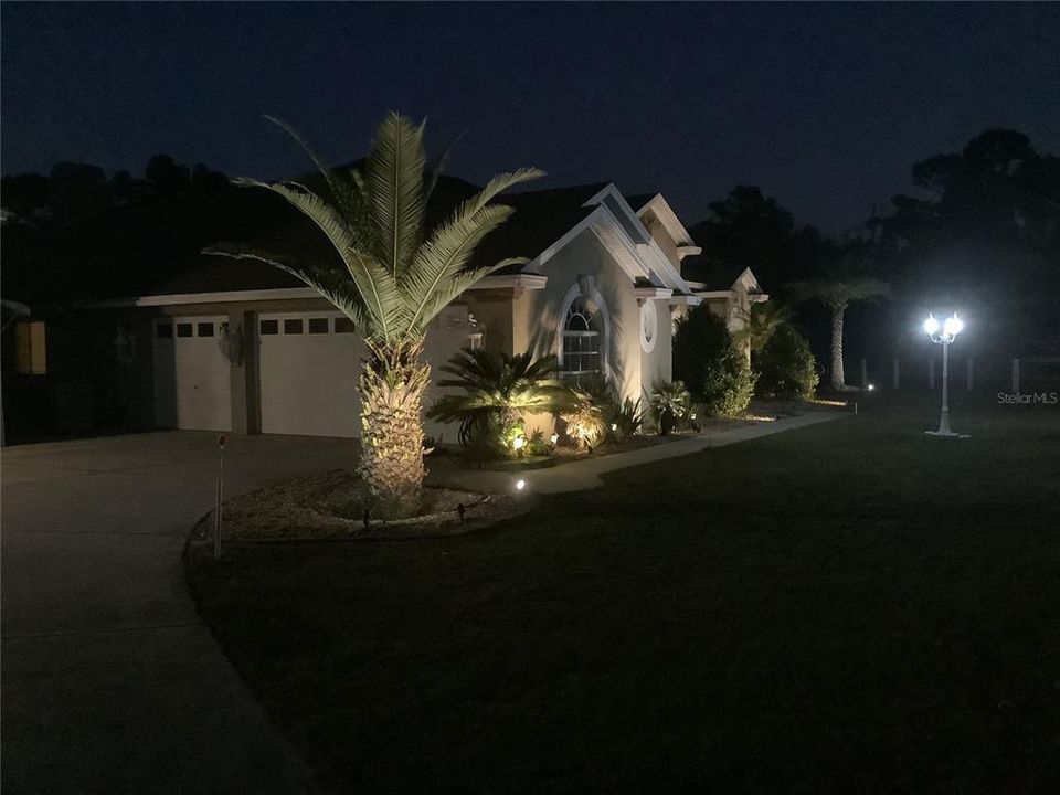 На продажу: $699,900 (4 спален, 3 ванн, 2487 Квадратных фут)