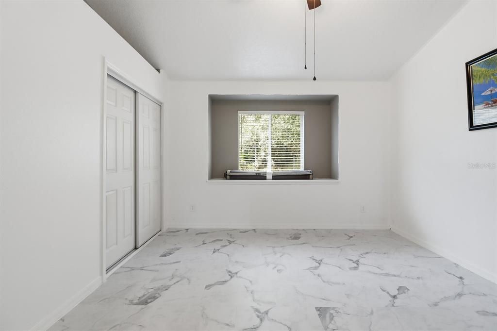 На продажу: $699,900 (4 спален, 3 ванн, 2487 Квадратных фут)