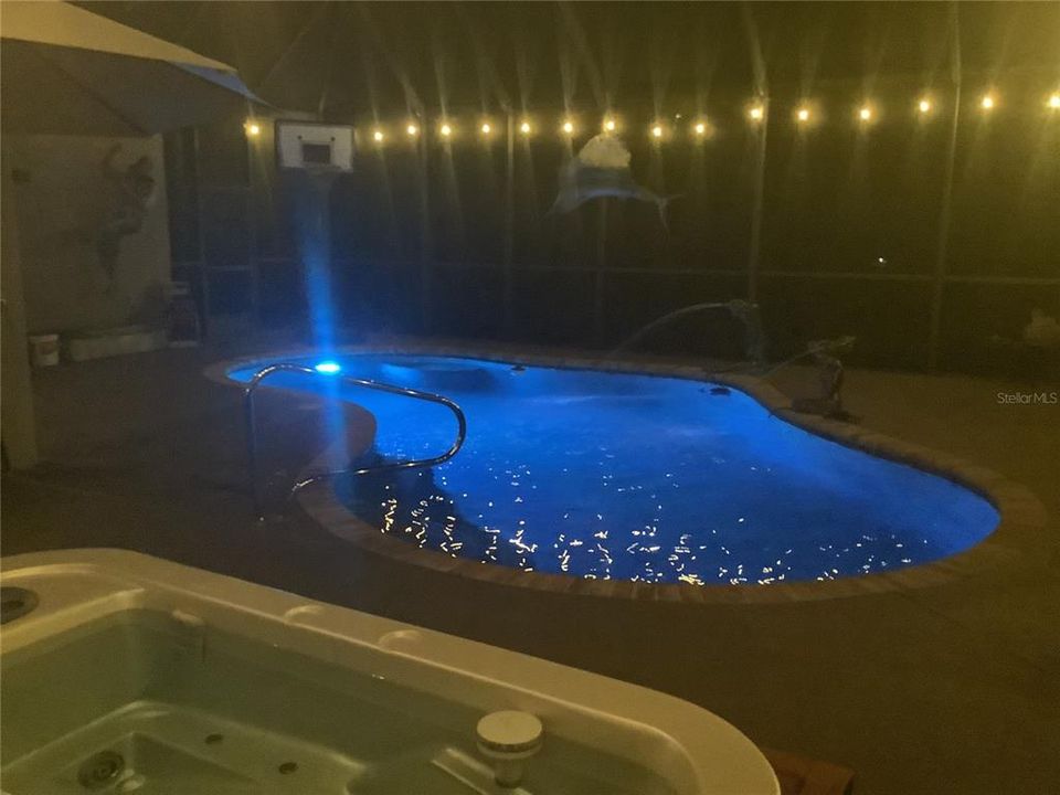 На продажу: $699,900 (4 спален, 3 ванн, 2487 Квадратных фут)