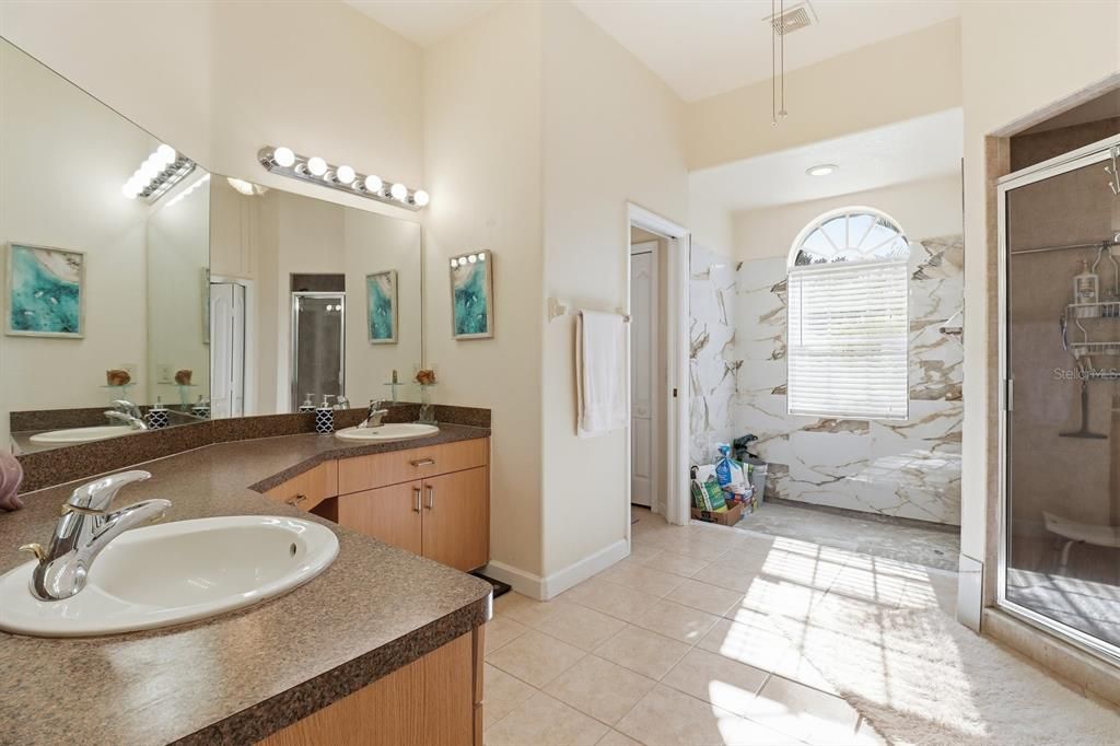 На продажу: $699,900 (4 спален, 3 ванн, 2487 Квадратных фут)