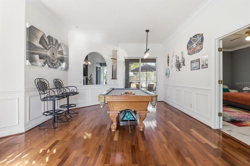 На продажу: $699,900 (4 спален, 3 ванн, 2487 Квадратных фут)