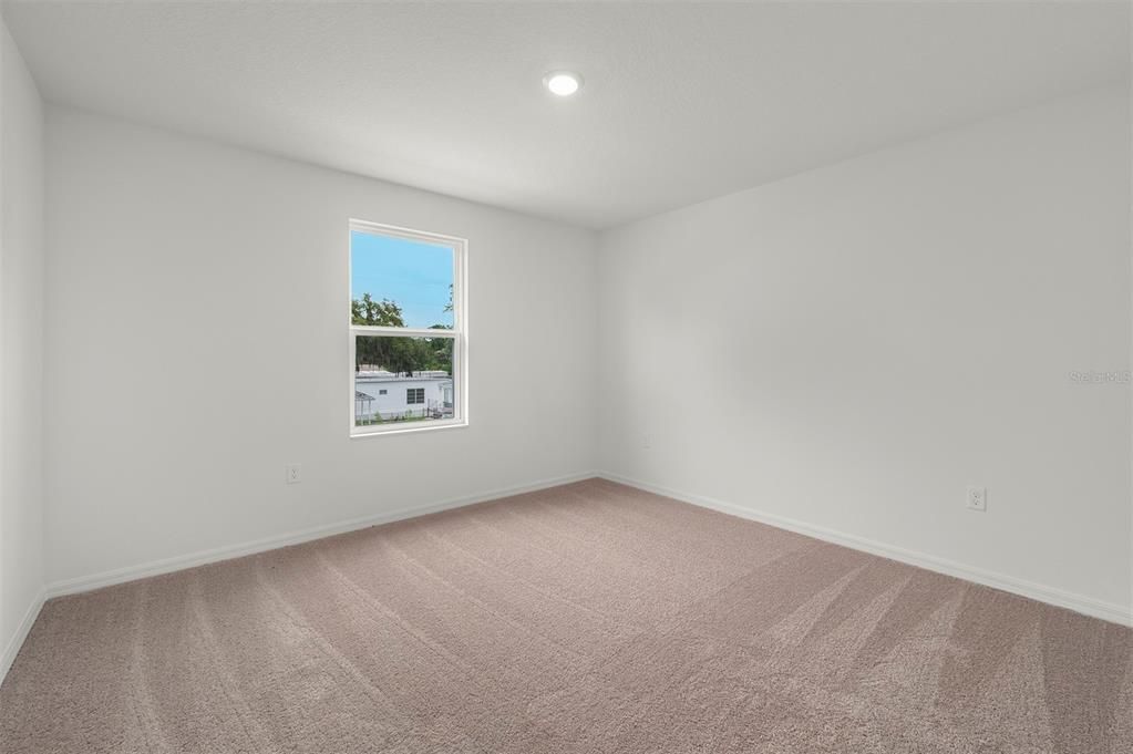 For Sale: $388,900 (4 beds, 2 baths, 2059 Square Feet)