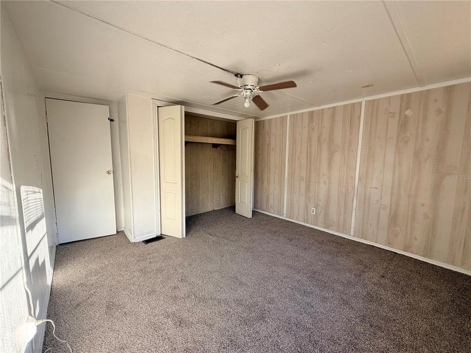 Activo con contrato: $124,000 (3 camas, 2 baños, 849 Pies cuadrados)