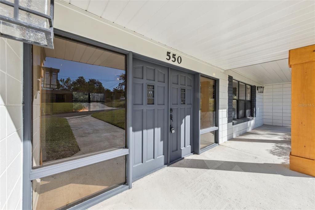 For Sale: $475,000 (4 beds, 2 baths, 2304 Square Feet)