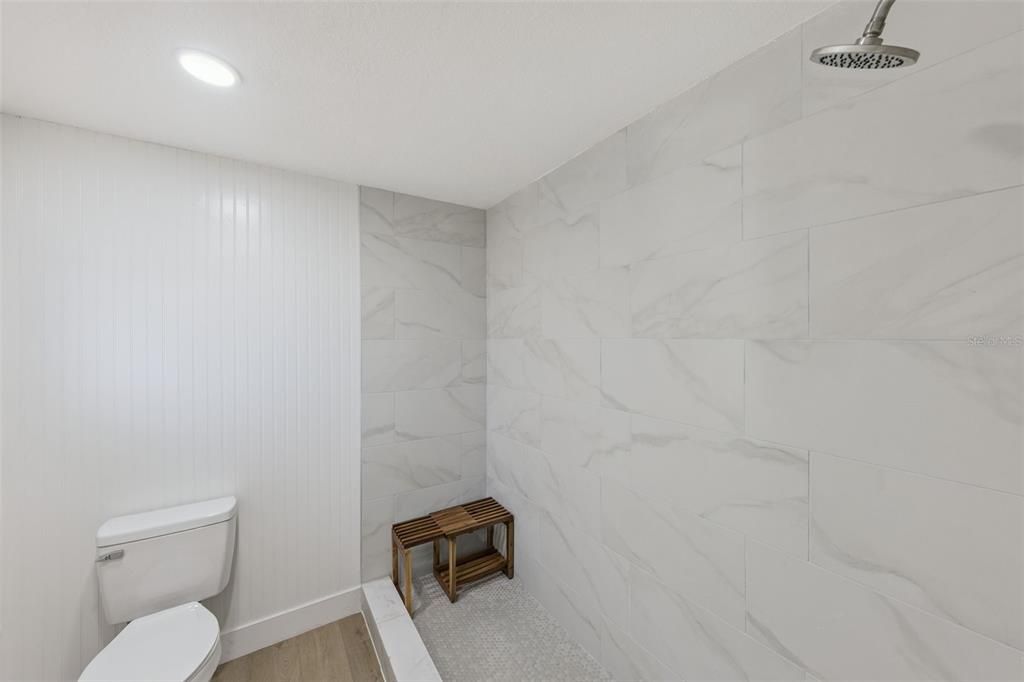 For Sale: $475,000 (4 beds, 2 baths, 2304 Square Feet)