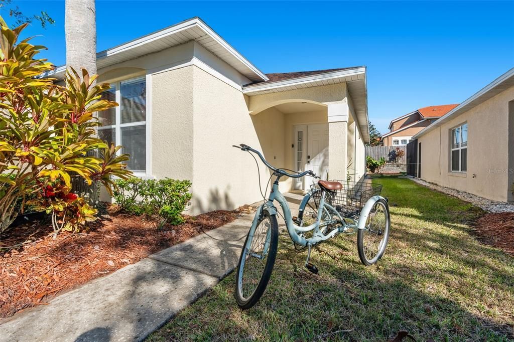 待售: $405,000 (4 贝兹, 3 浴室, 1542 平方英尺)