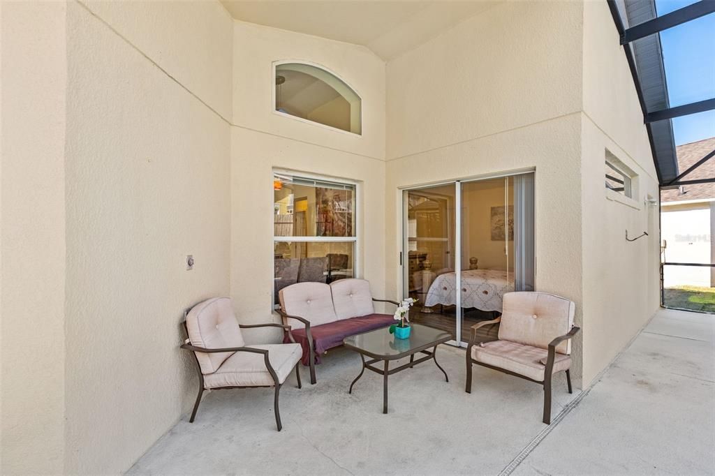 待售: $405,000 (4 贝兹, 3 浴室, 1542 平方英尺)