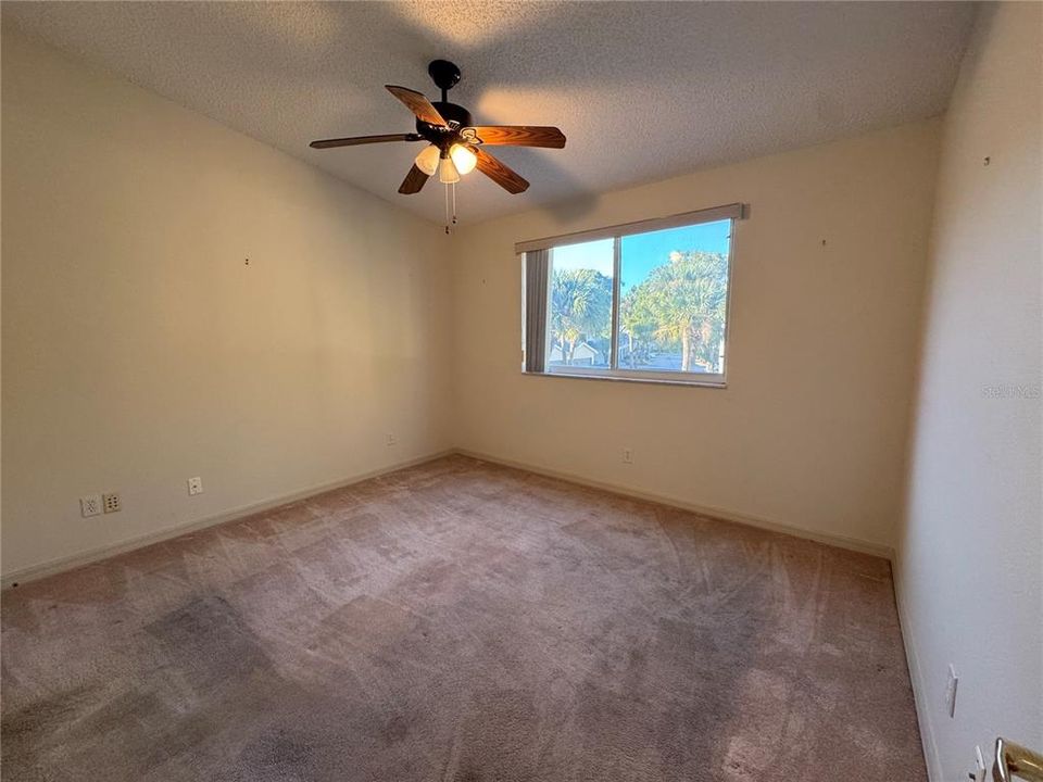 待售: $279,900 (3 贝兹, 2 浴室, 1461 平方英尺)