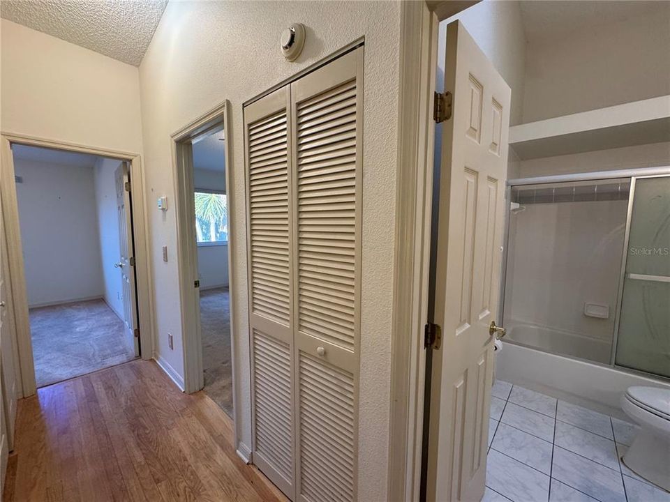 待售: $279,900 (3 贝兹, 2 浴室, 1461 平方英尺)