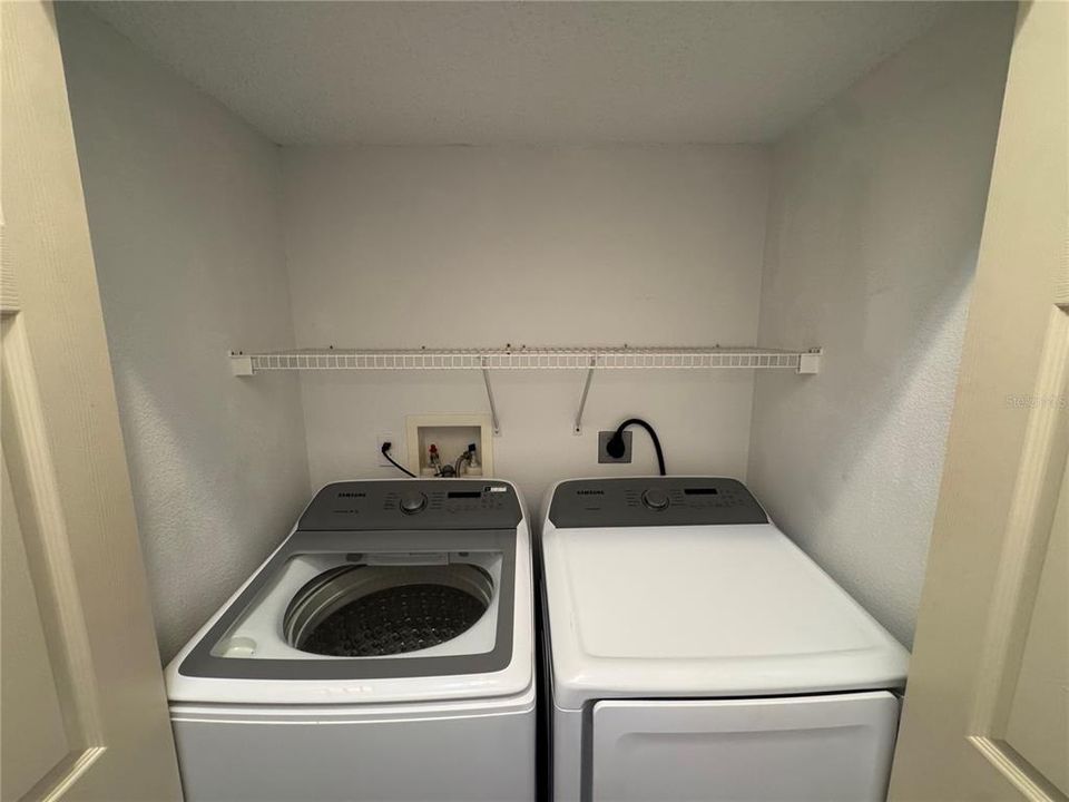 待售: $279,900 (3 贝兹, 2 浴室, 1461 平方英尺)