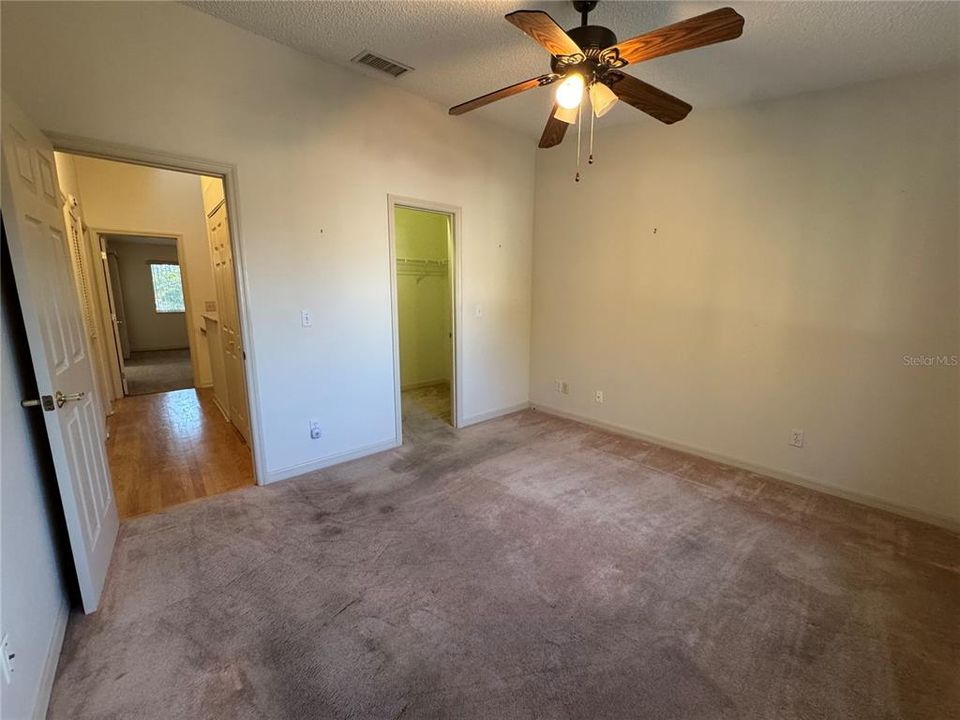 待售: $279,900 (3 贝兹, 2 浴室, 1461 平方英尺)