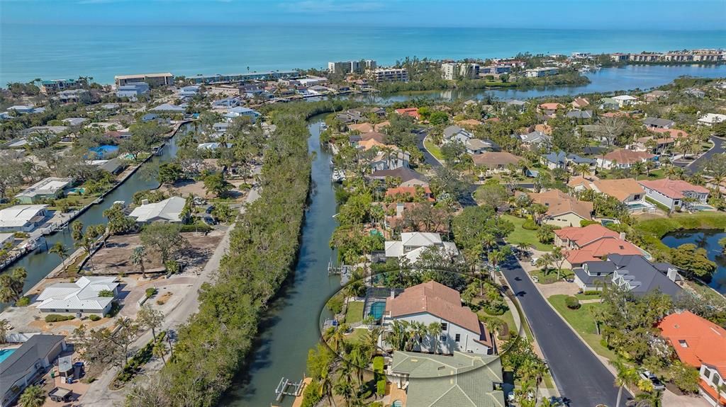 For Sale: $2,295,000 (4 beds, 3 baths, 3263 Square Feet)