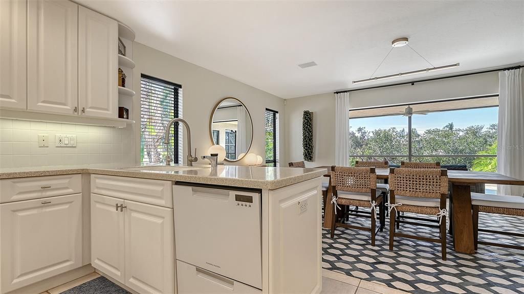 For Sale: $2,295,000 (4 beds, 3 baths, 3263 Square Feet)