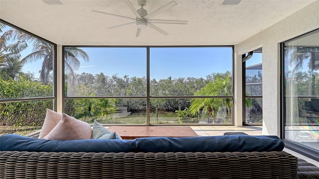 For Sale: $2,295,000 (4 beds, 3 baths, 3263 Square Feet)