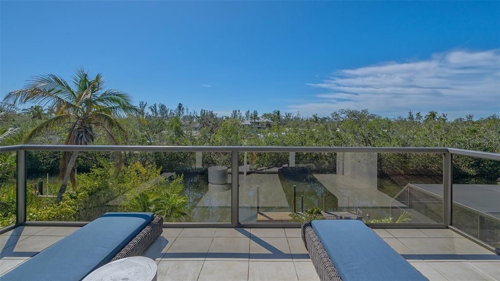 For Sale: $2,295,000 (4 beds, 3 baths, 3263 Square Feet)