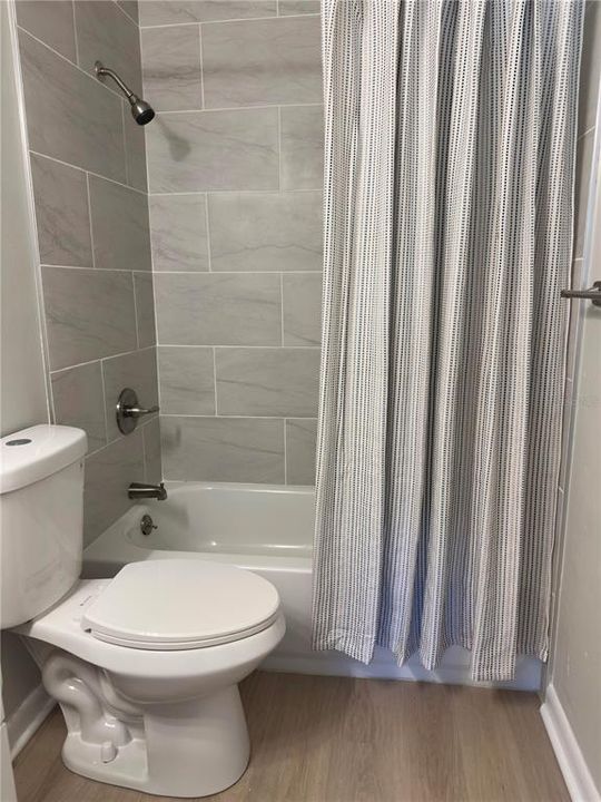 待售: $344,000 (4 贝兹, 2 浴室, 1816 平方英尺)