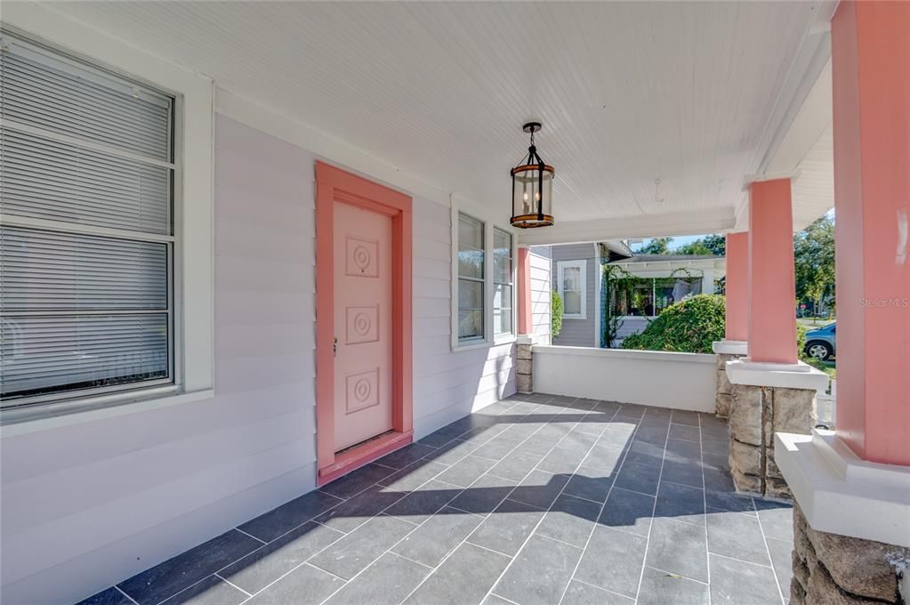 For Rent: $1,795 (3 beds, 1 baths, 1382 Square Feet)