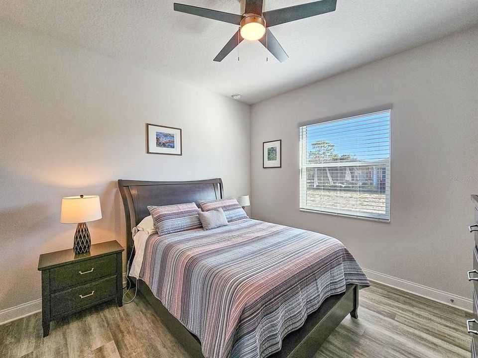 待售: $779,000 (4 贝兹, 2 浴室, 2493 平方英尺)