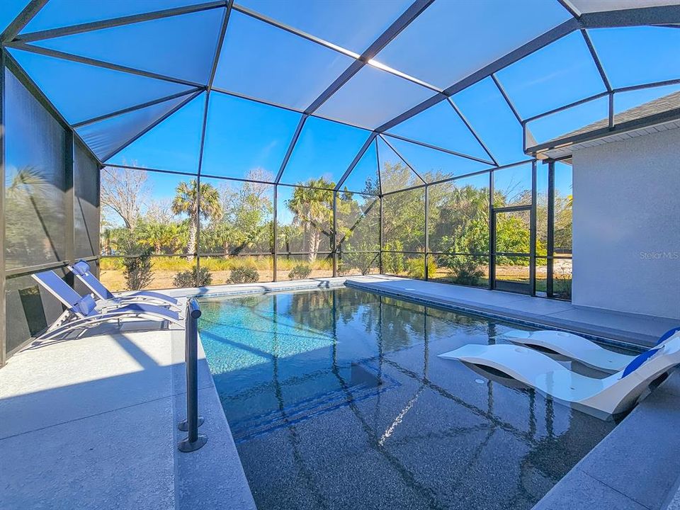 待售: $779,000 (4 贝兹, 2 浴室, 2493 平方英尺)