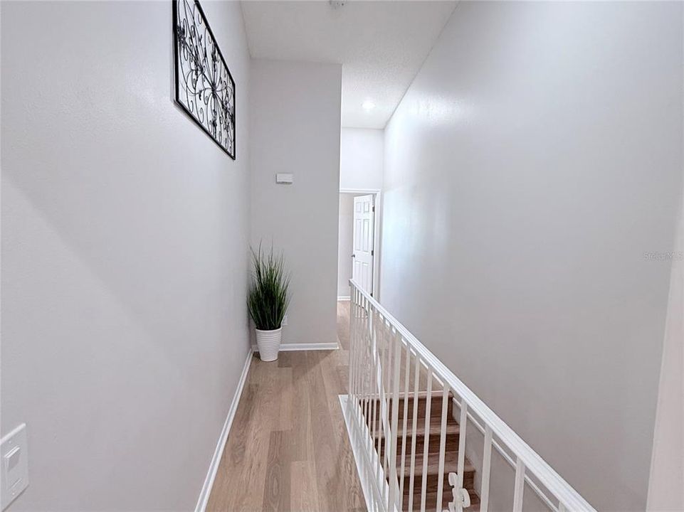 Activo con contrato: $349,900 (3 camas, 2 baños, 1431 Pies cuadrados)