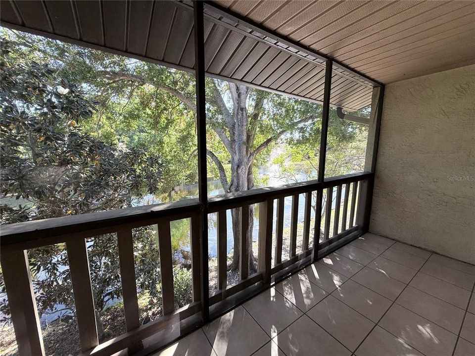 Activo con contrato: $349,900 (3 camas, 2 baños, 1431 Pies cuadrados)