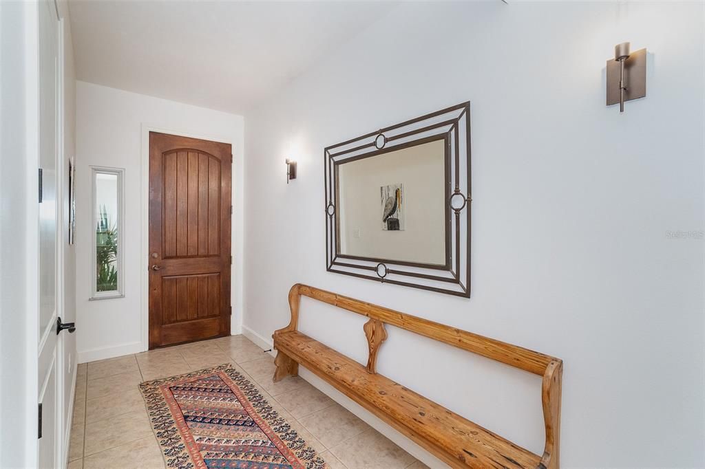 待售: $600,000 (2 贝兹, 2 浴室, 1682 平方英尺)