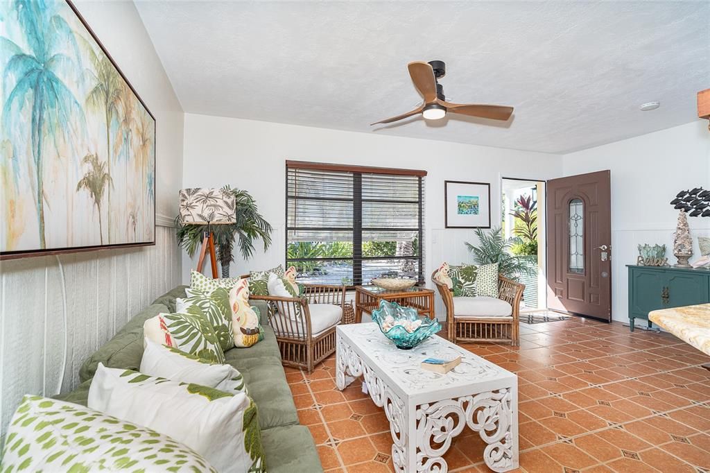 待售: $1,395,000 (3 贝兹, 2 浴室, 1500 平方英尺)