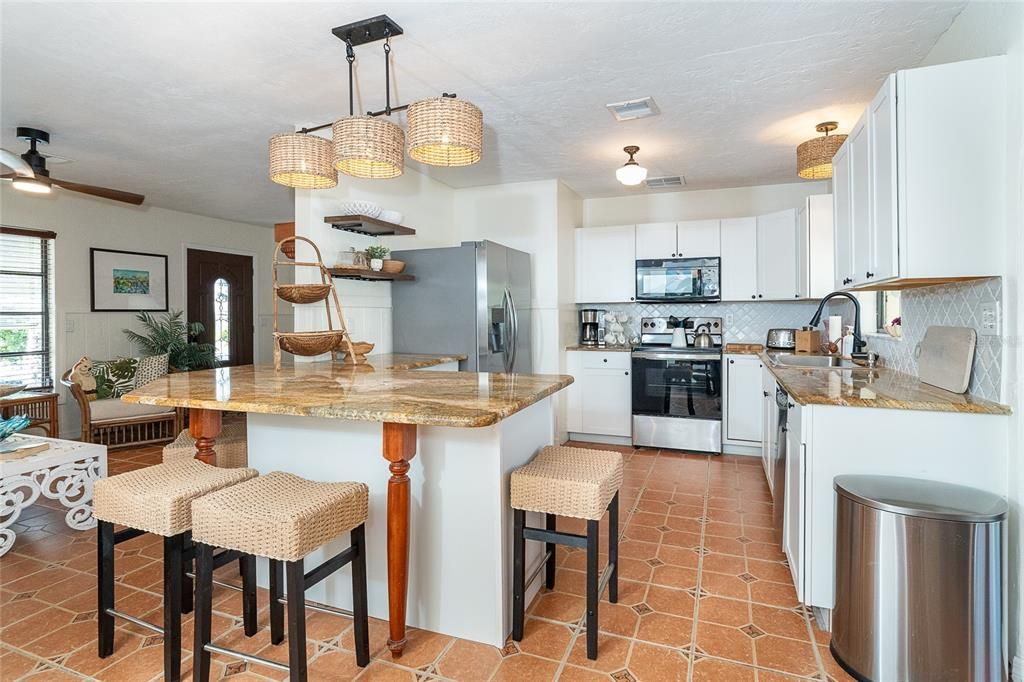 待售: $1,395,000 (3 贝兹, 2 浴室, 1500 平方英尺)