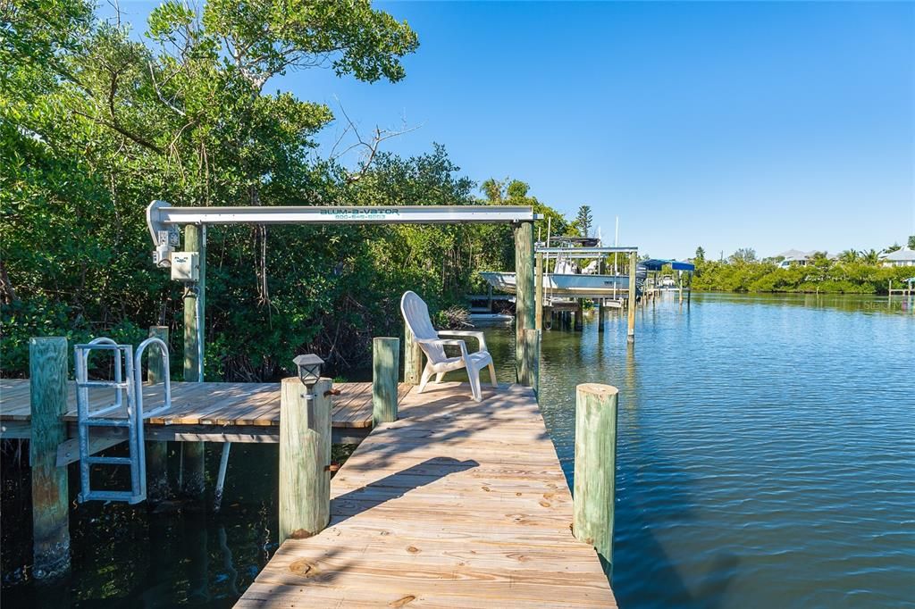 待售: $1,395,000 (3 贝兹, 2 浴室, 1500 平方英尺)