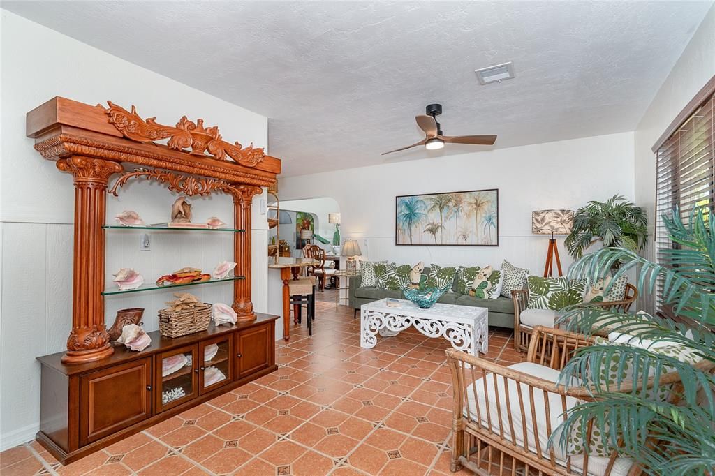 待售: $1,395,000 (3 贝兹, 2 浴室, 1500 平方英尺)